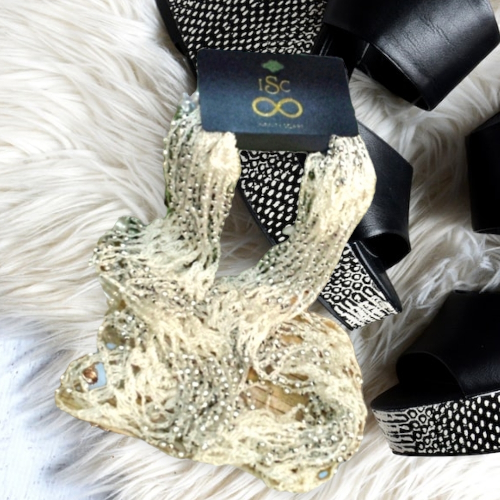 Infinity scarf